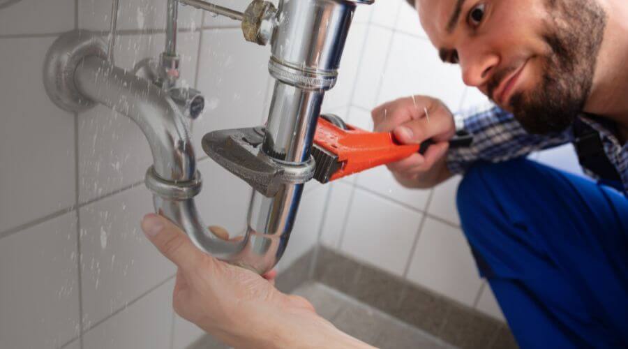 Professional same day plumber in Hudson, IL